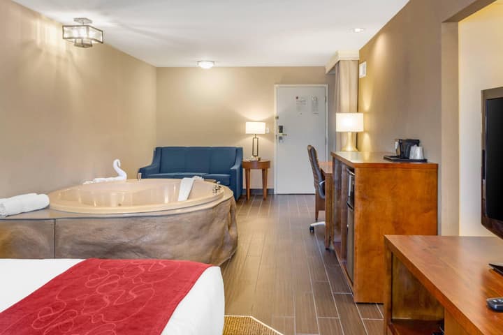 Comfort Suites Oakbrook Terrace - Chicago West