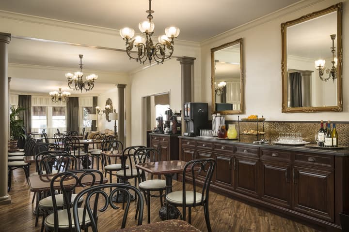 Victorian Inn