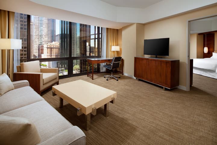 The Westin Bonaventure Hotel and Suites, Los Angeles