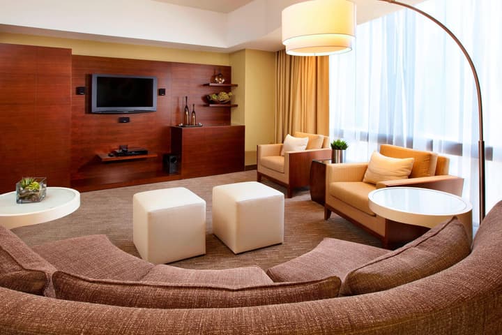 The Westin Bonaventure Hotel and Suites, Los Angeles