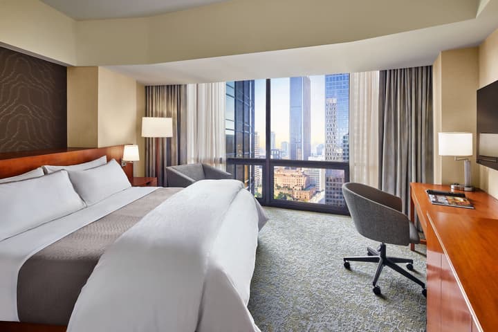 The Westin Bonaventure Hotel and Suites, Los Angeles