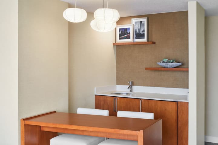 The Westin Bonaventure Hotel and Suites, Los Angeles