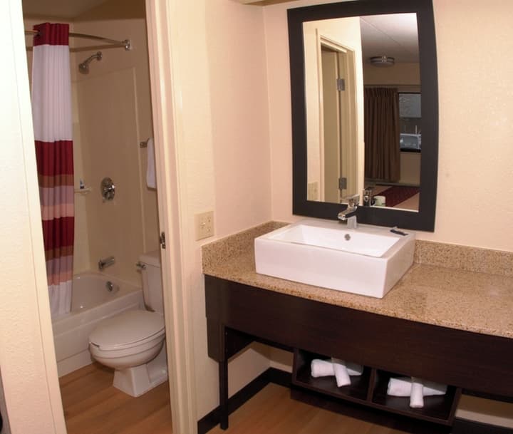 Red Roof Inn PLUS+ Philadelphia Airport