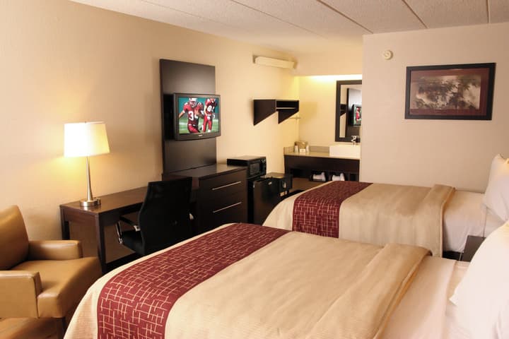 Red Roof Inn PLUS+ Philadelphia Airport