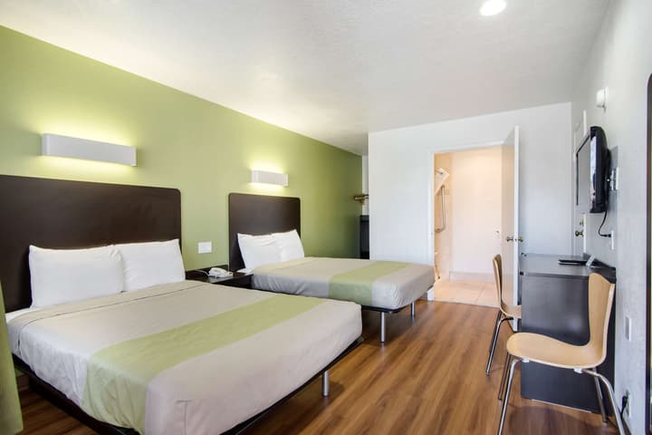 Motel 6 Santa Fe, NM - Downtown