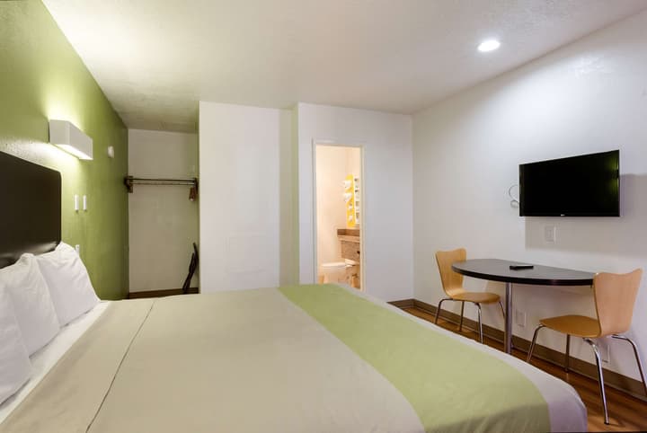 Motel 6 Santa Fe, NM - Downtown