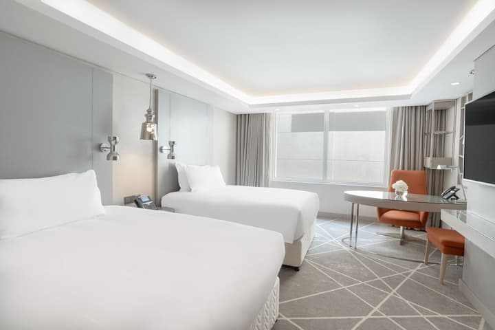 Radisson Blu Hotel and Convention Centre, Riyadh Minhal