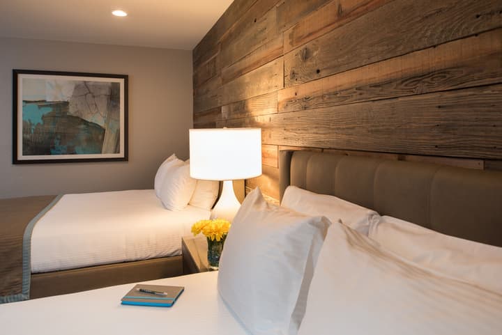 Hotel Azure