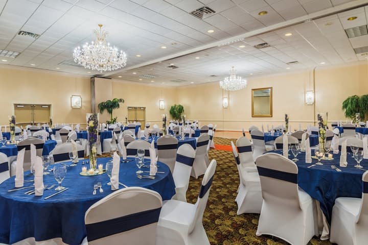 Holiday Inn Mobile-Dwtn/Hist. District by IHG