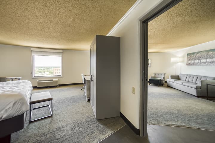 Holiday Inn Mobile-Dwtn/Hist. District by IHG