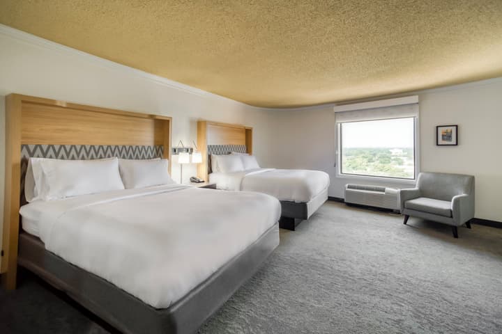 Holiday Inn Mobile-Dwtn/Hist. District by IHG