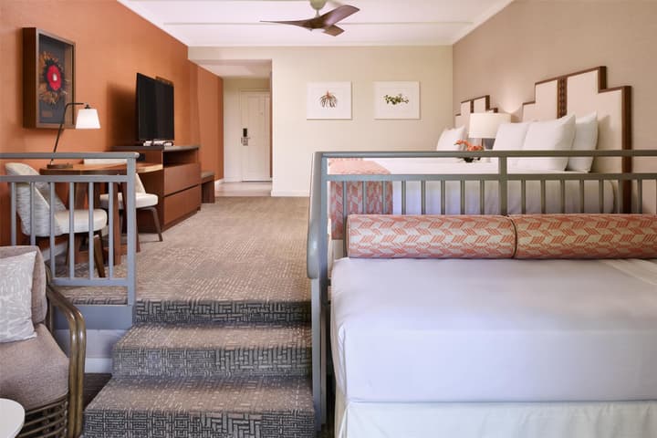 OUTRIGGER Kaanapali Beach Resort