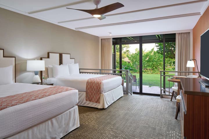 OUTRIGGER Kaanapali Beach Resort