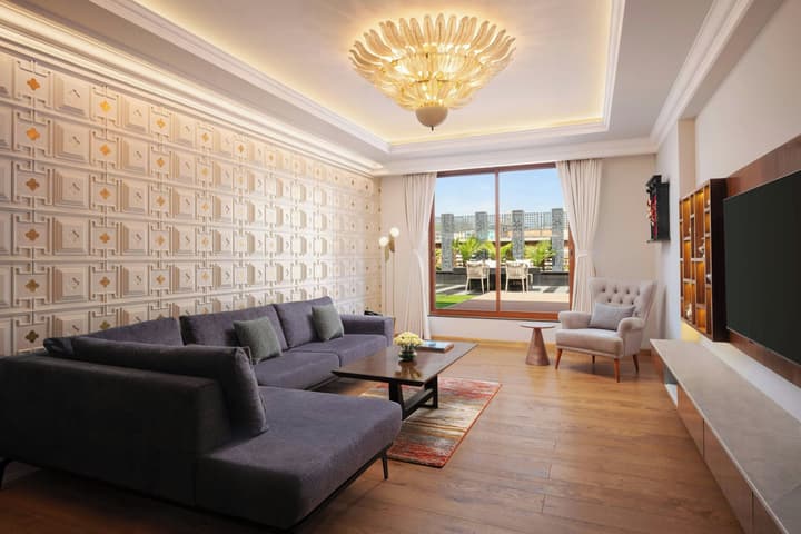 The Soaltee Hotel, Autograph Collection by Marriott