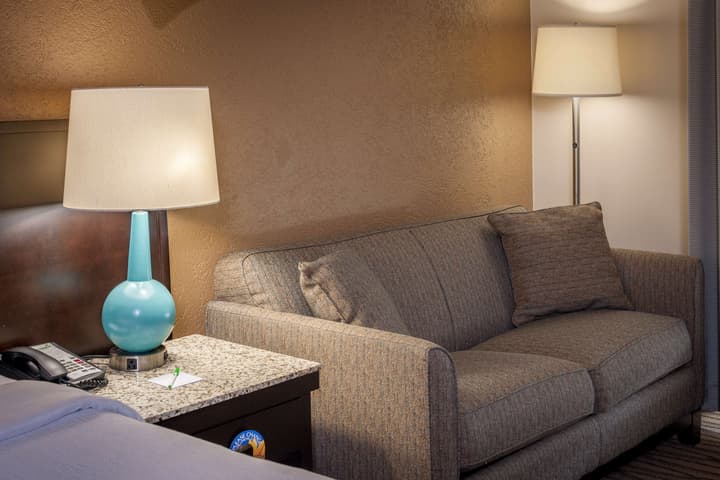 Best Western Plus Strongsville Cleveland