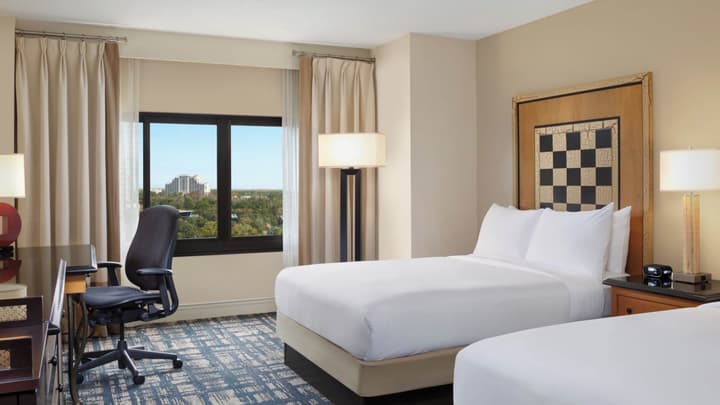 Hilton Orlando Lake Buena Vista - Disney Springs® Area