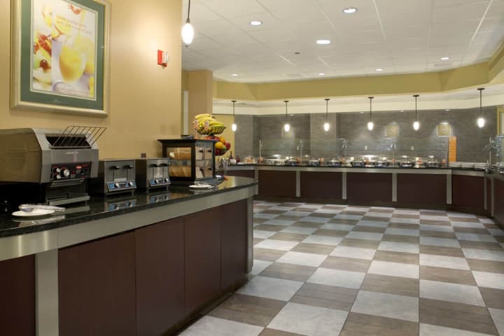 Hilton Orlando Lake Buena Vista - Disney Springs® Area