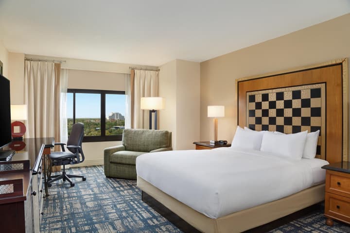 Hilton Orlando Lake Buena Vista - Disney Springs® Area
