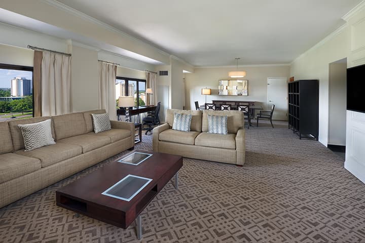Hilton Orlando Lake Buena Vista - Disney Springs® Area