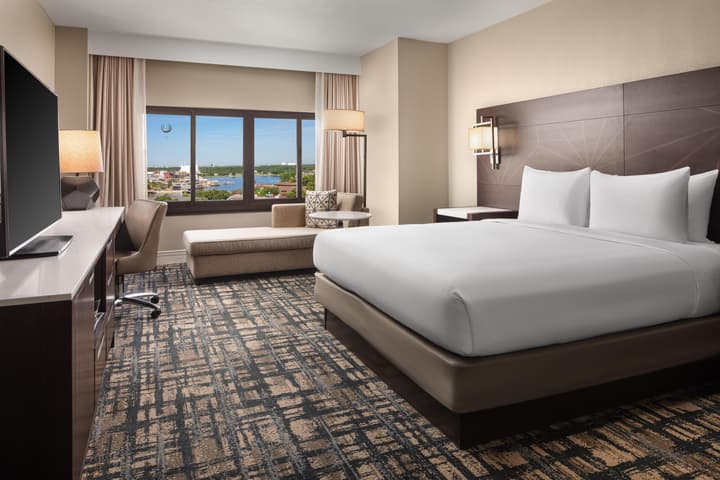 Hilton Orlando Lake Buena Vista - Disney Springs® Area