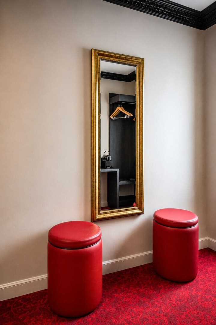 Hotel Le Montmartre Saint Pierre