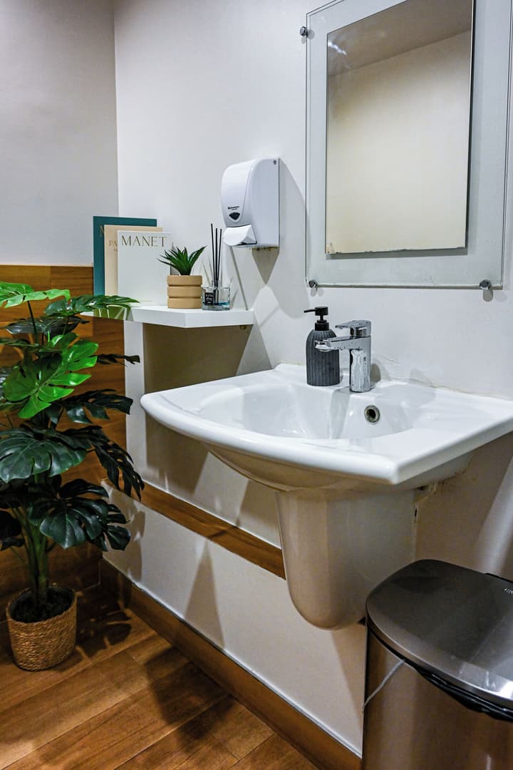 Hotel Le Montmartre Saint Pierre