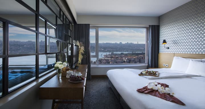 The Marmara Pera