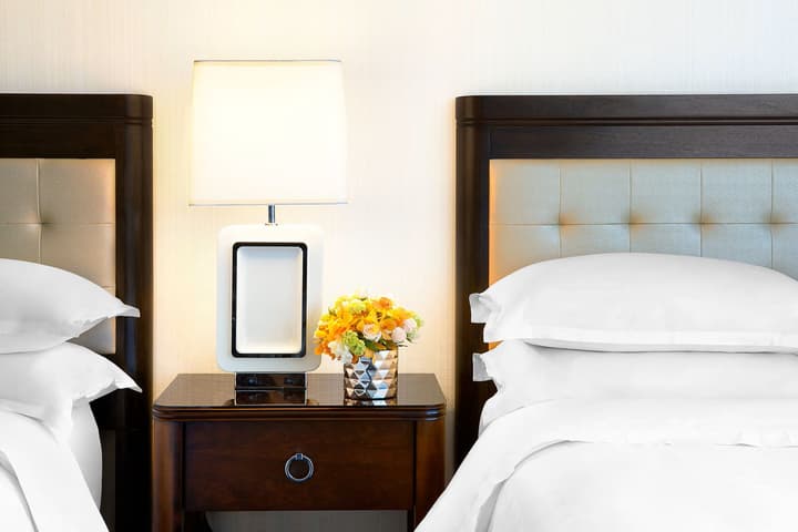 Sheraton Vancouver Wall Centre