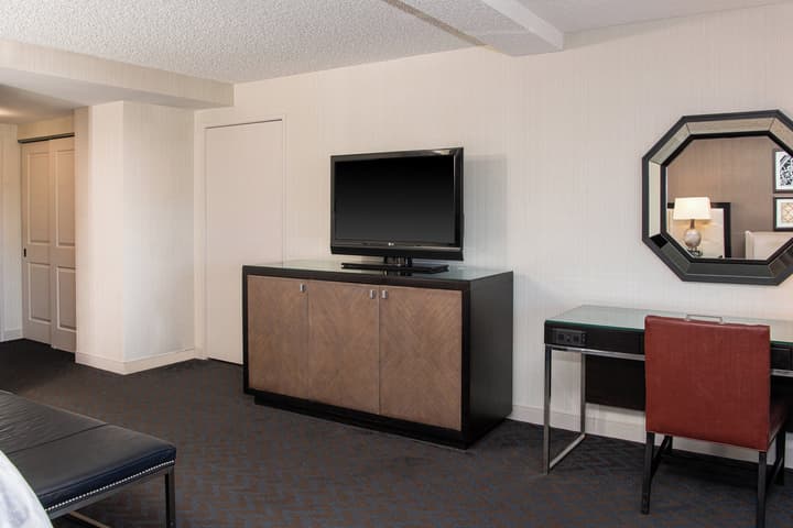 Sheraton Mission Valley San Diego Hotel
