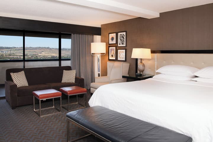 Sheraton Mission Valley San Diego Hotel