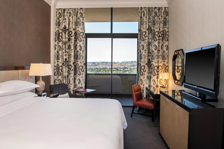 Sheraton Mission Valley San Diego Hotel