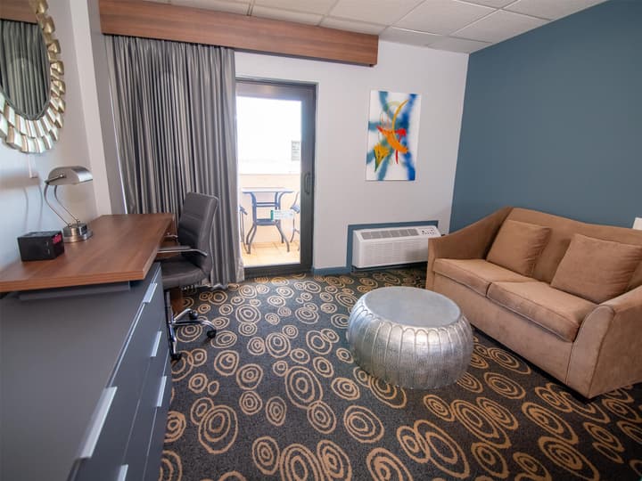 Regency Miami Airport by Sonesta