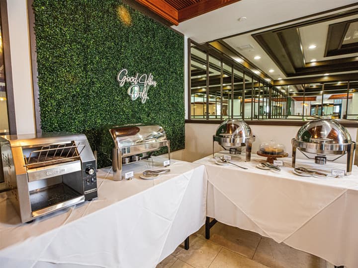 Regency Miami Airport by Sonesta