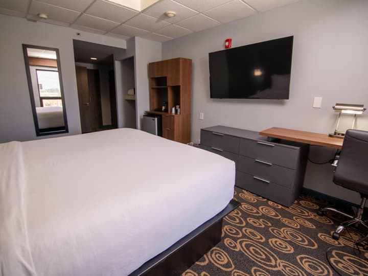 Regency Miami Airport by Sonesta