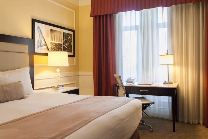 The Pickwick Hotel