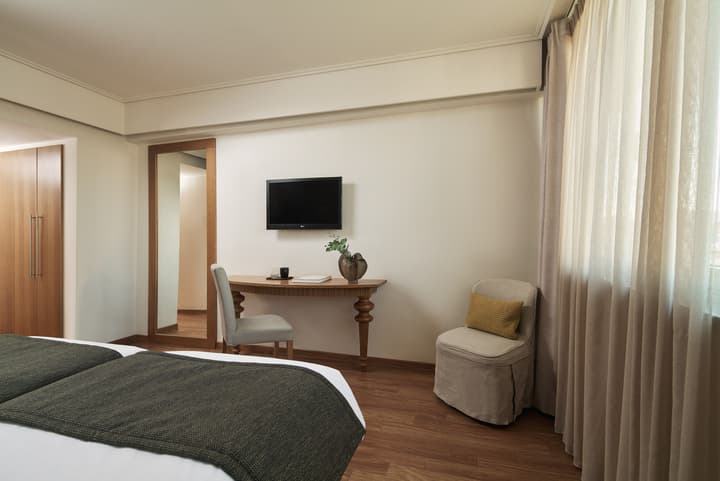 Titania Hotel