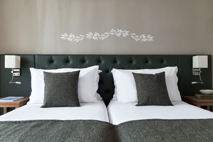 Titania Hotel