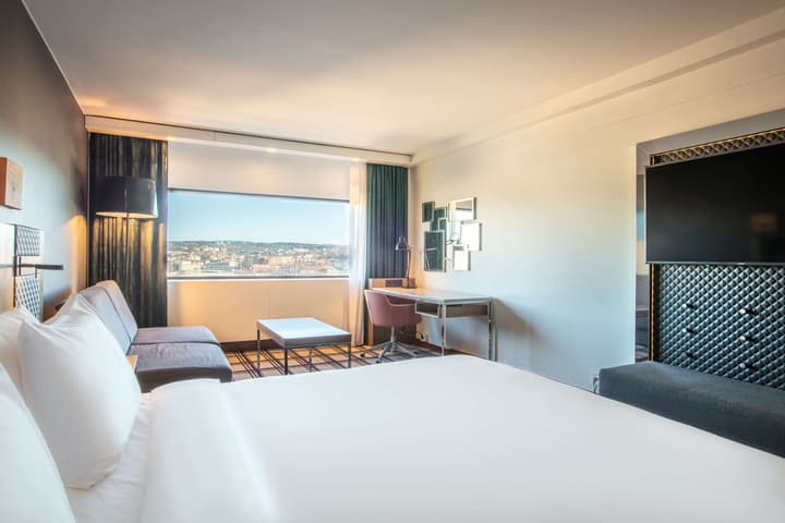 Radisson Blu Scandinavia Hotel, Oslo