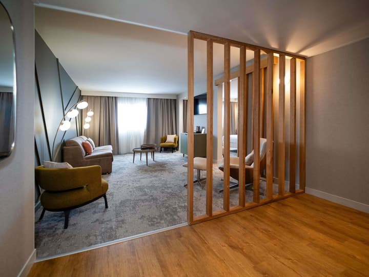 Mercure Bordeaux Lac