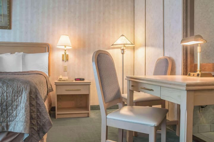 Rodeway Inn Fallsview