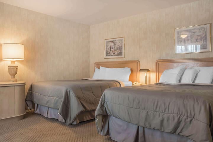 Rodeway Inn Fallsview