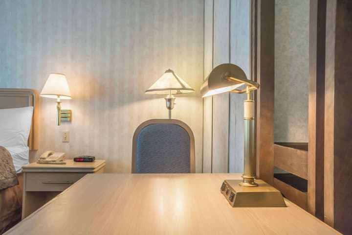 Rodeway Inn Fallsview