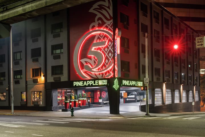 Staypineapple, Hotel FIVE, Downtown Seattle