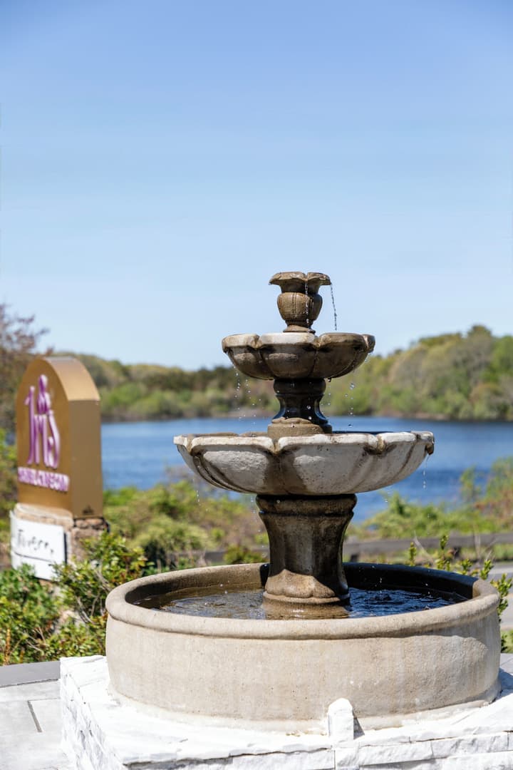 Iris Hotel Cape Cod