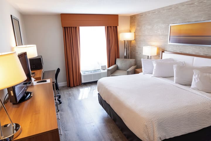 Iris Hotel Cape Cod