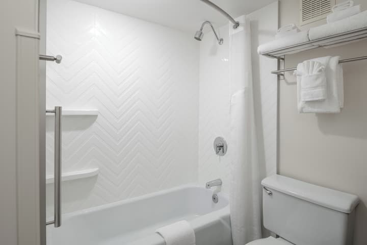 Holiday Inn Portland-By the Bay by IHG