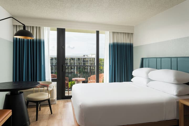 Sheraton Orlando Lake Buena Vista Resort - NEWLY RENOVATED!