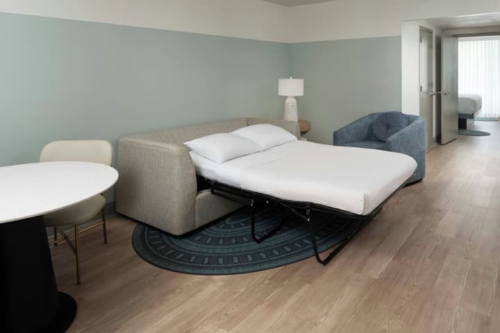 Sheraton Orlando Lake Buena Vista Resort - NEWLY RENOVATED!