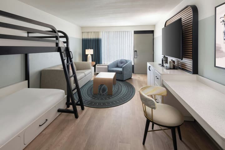 Sheraton Orlando Lake Buena Vista Resort - NEWLY RENOVATED!