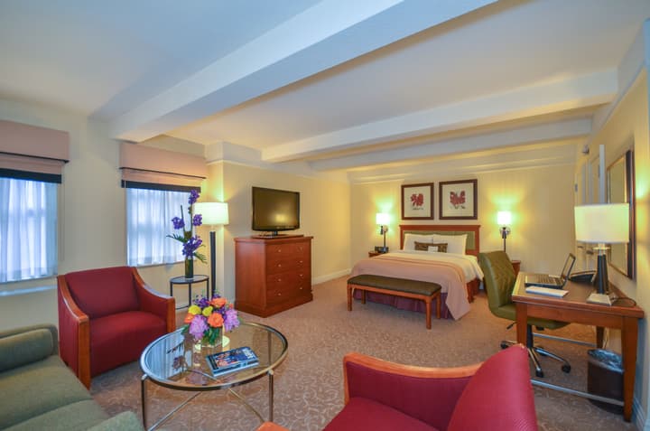 San Carlos Hotel